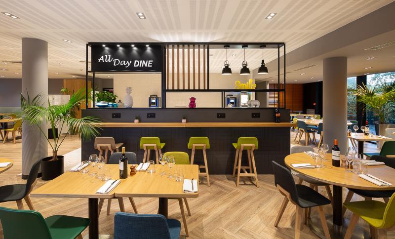 Holiday Inn Bordeaux Sud - Pessac By Ihg Eksteriør billede